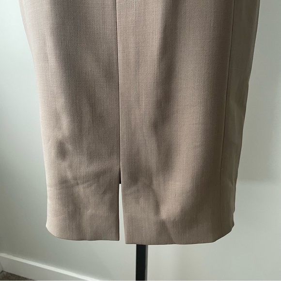 Lafayette 148 New York Luxury Belted Sleeveless Midi Sheath Dress Tan Size 10 - Picture 8 of 11